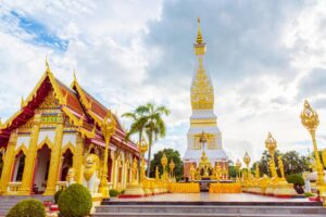 Besuch der Wat Phra That Phanom Tempelanlage